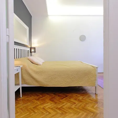 Apartman Margit Studio *