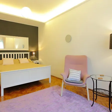 Margit Studio Apartman