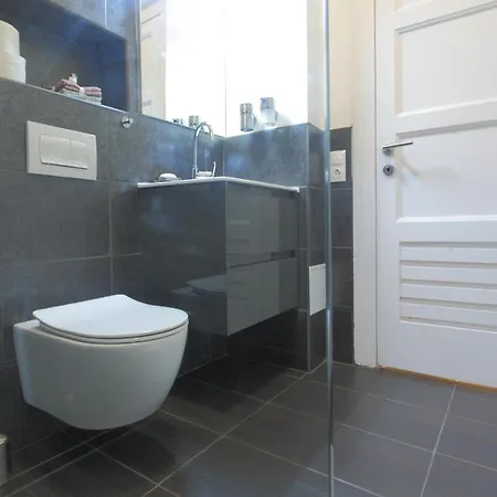 Margit Studio Apartman *